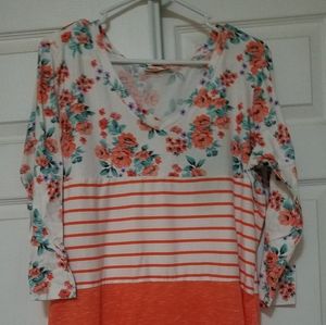 XL light orange (maybe) flower, stripe and heather